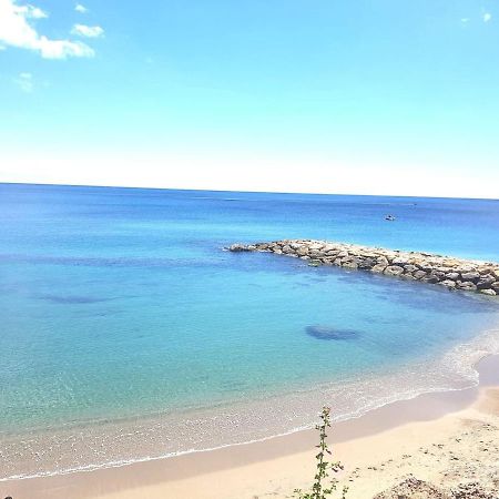 Apartamento Exterior En La Ametlla De Mar L'Ametlla de Mar Dış mekan fotoğraf